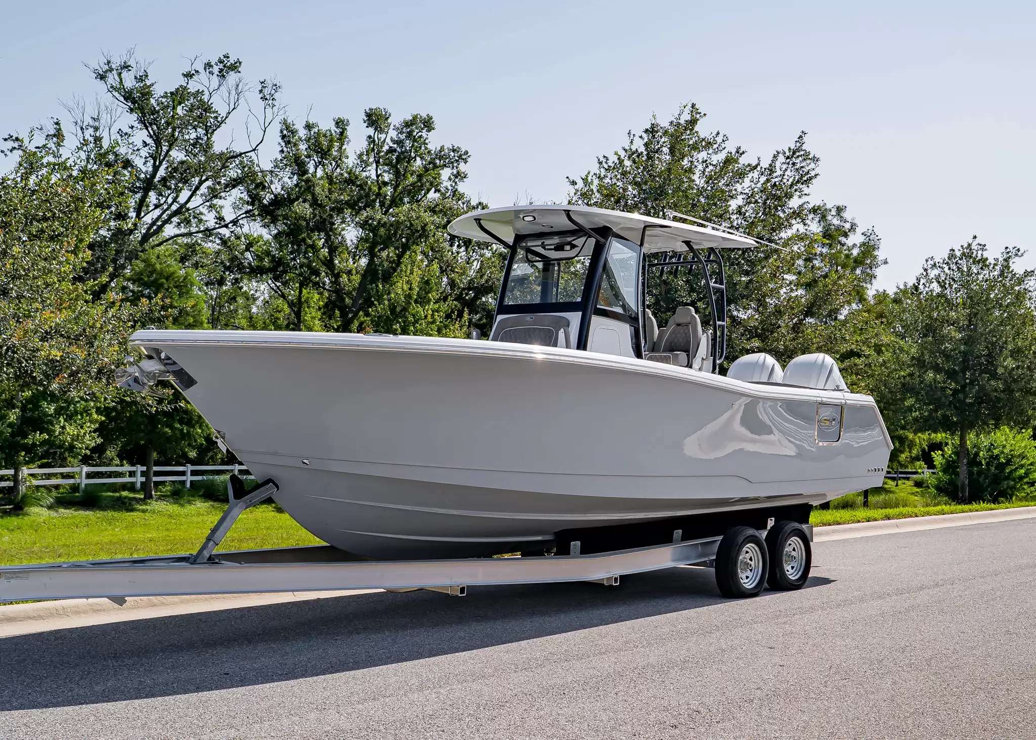 2027 Sea Hunt Ultra 285 CB (SH484) SILVER GRAY